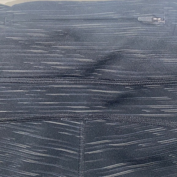 Nike Dri-Fit running short pants, women’s Small - Picture 6 of 8